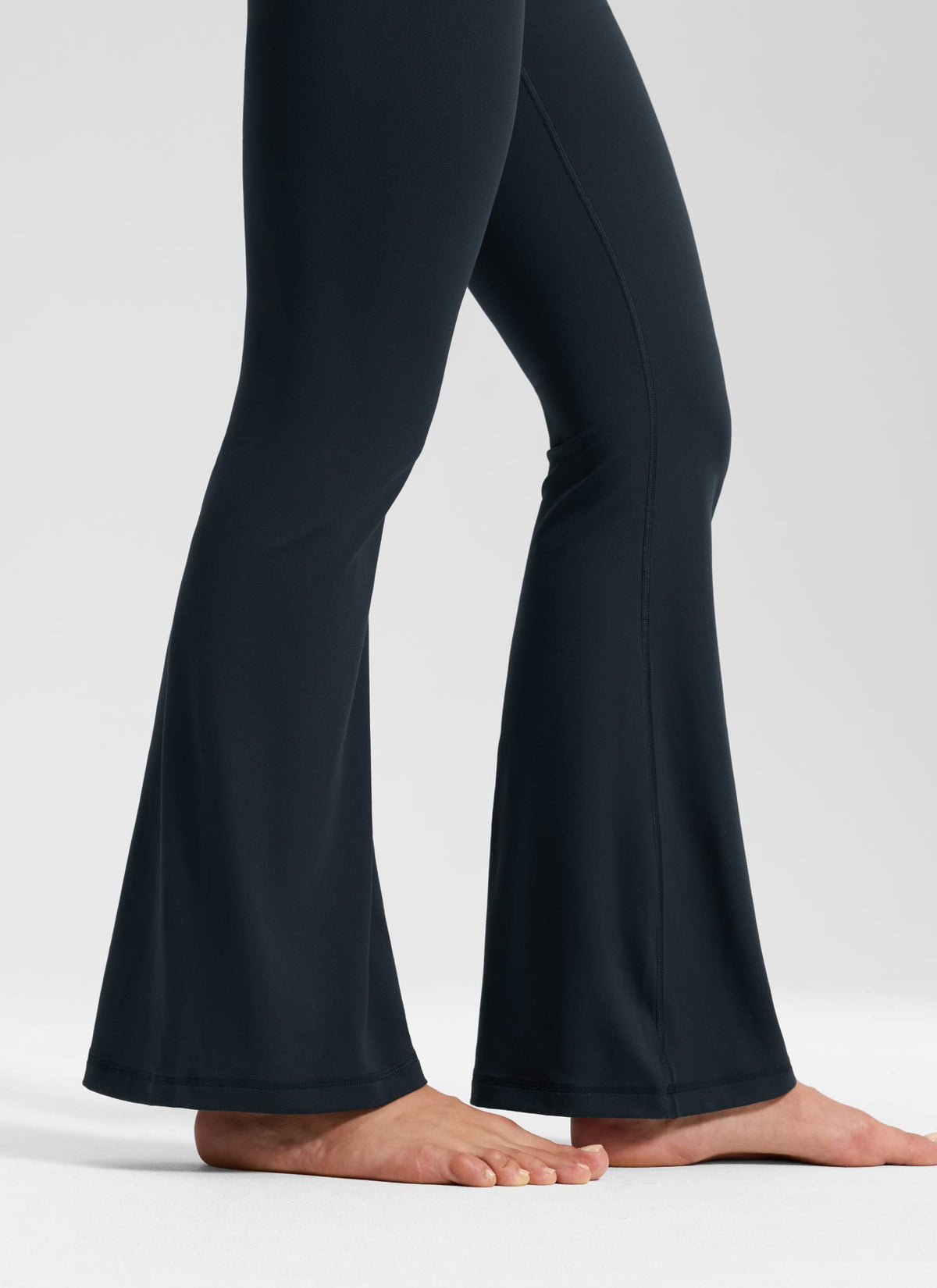 Leggings Acampanados con Cintura Cruzada 79 cm