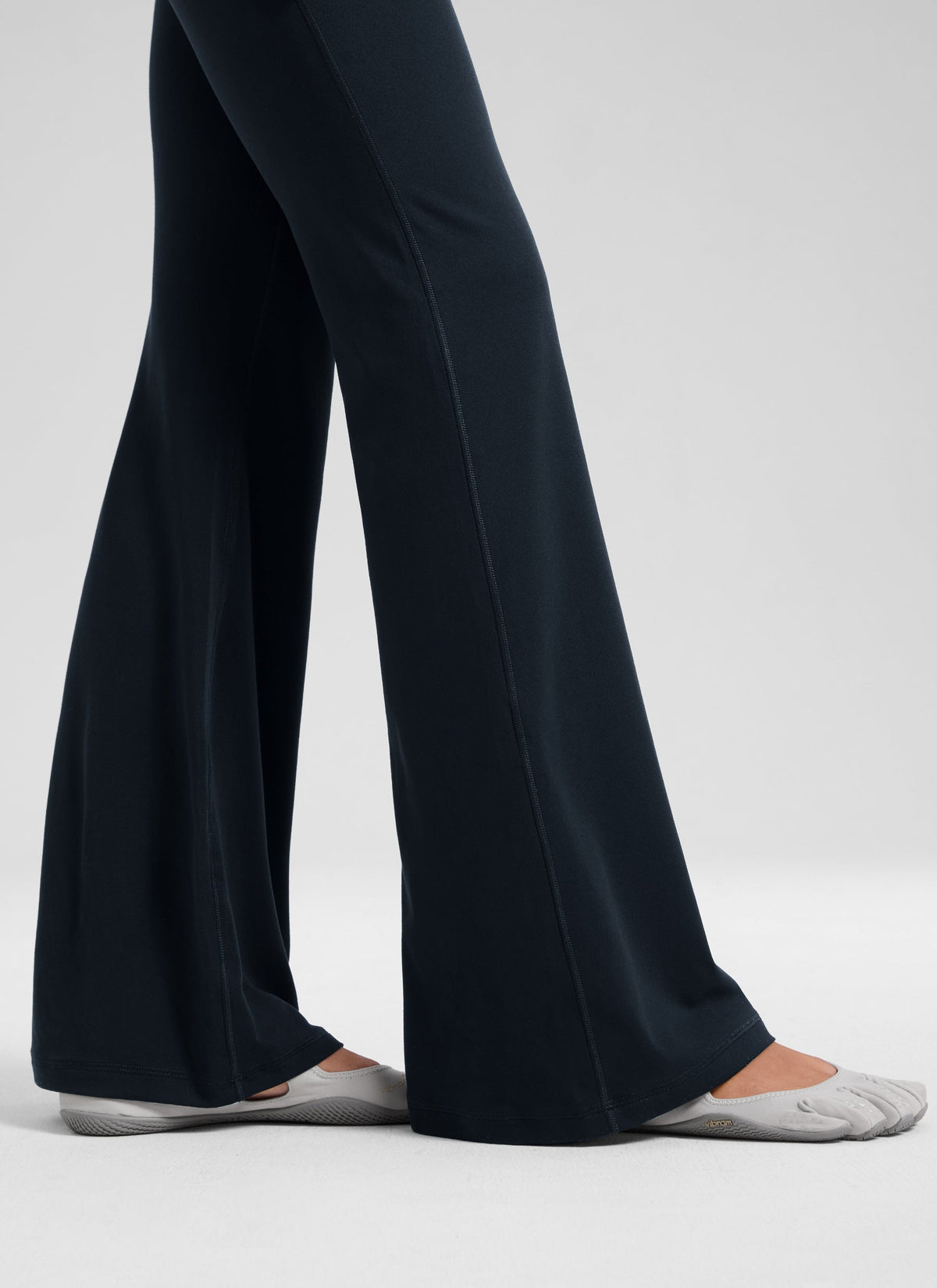 Leggings Acampanados Sin Costura Delantera 74 cm